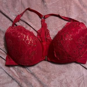 Used cacique bra